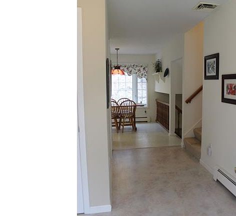 2nd image of 38450 Dodds Landing Dr