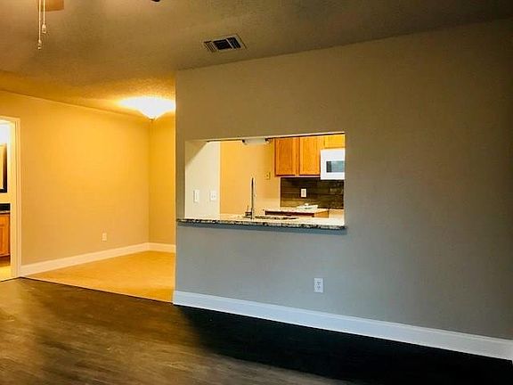 3rd image of 4517 Halyard Ct