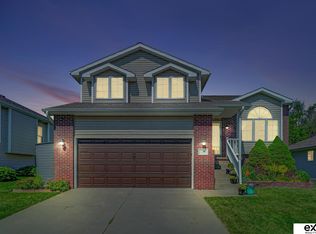 1737 SW 36th St, Lincoln, NE 68522