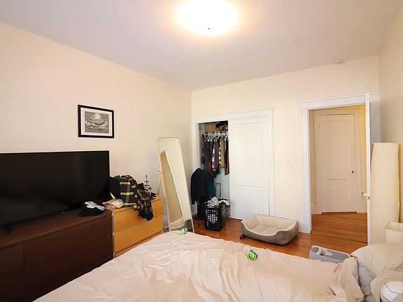 3rd image of 94 Babcock St #3
