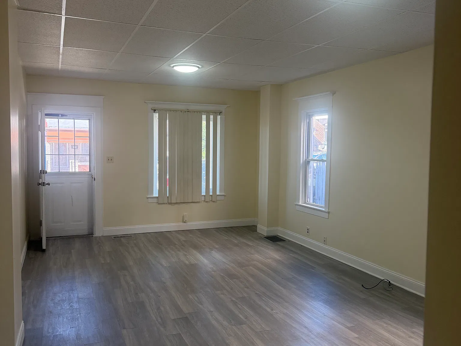3 bed, 1378 sqft, $1,950 — Photo 4