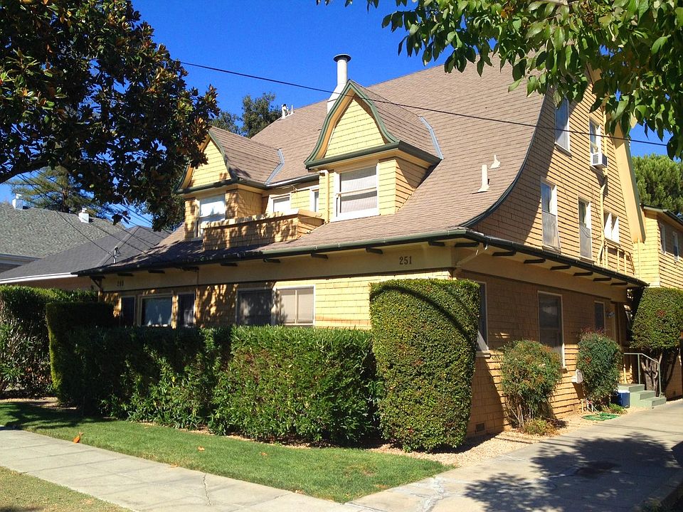 1st image of 249 Emerson St #251