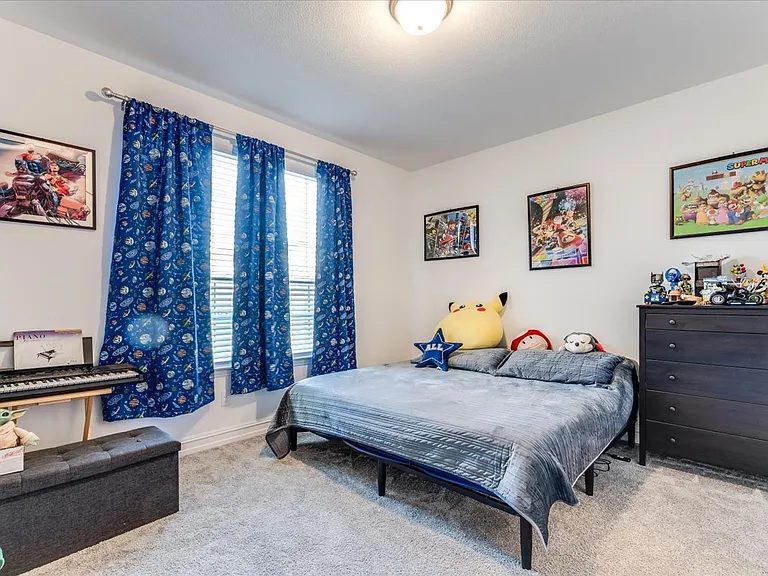1304 Starling St — Photo 18