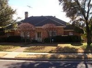 10120 Chisholm Trl, Dallas, TX 75243