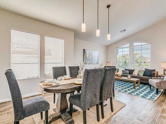 3rd image of 4421 E Rancho Caliente Dr