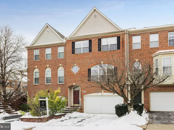 46839 Mountain Laurel Ter, Sterling, VA 20164
