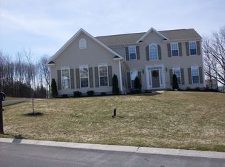 4576 Reliant Rd, Jamesville, NY 13078