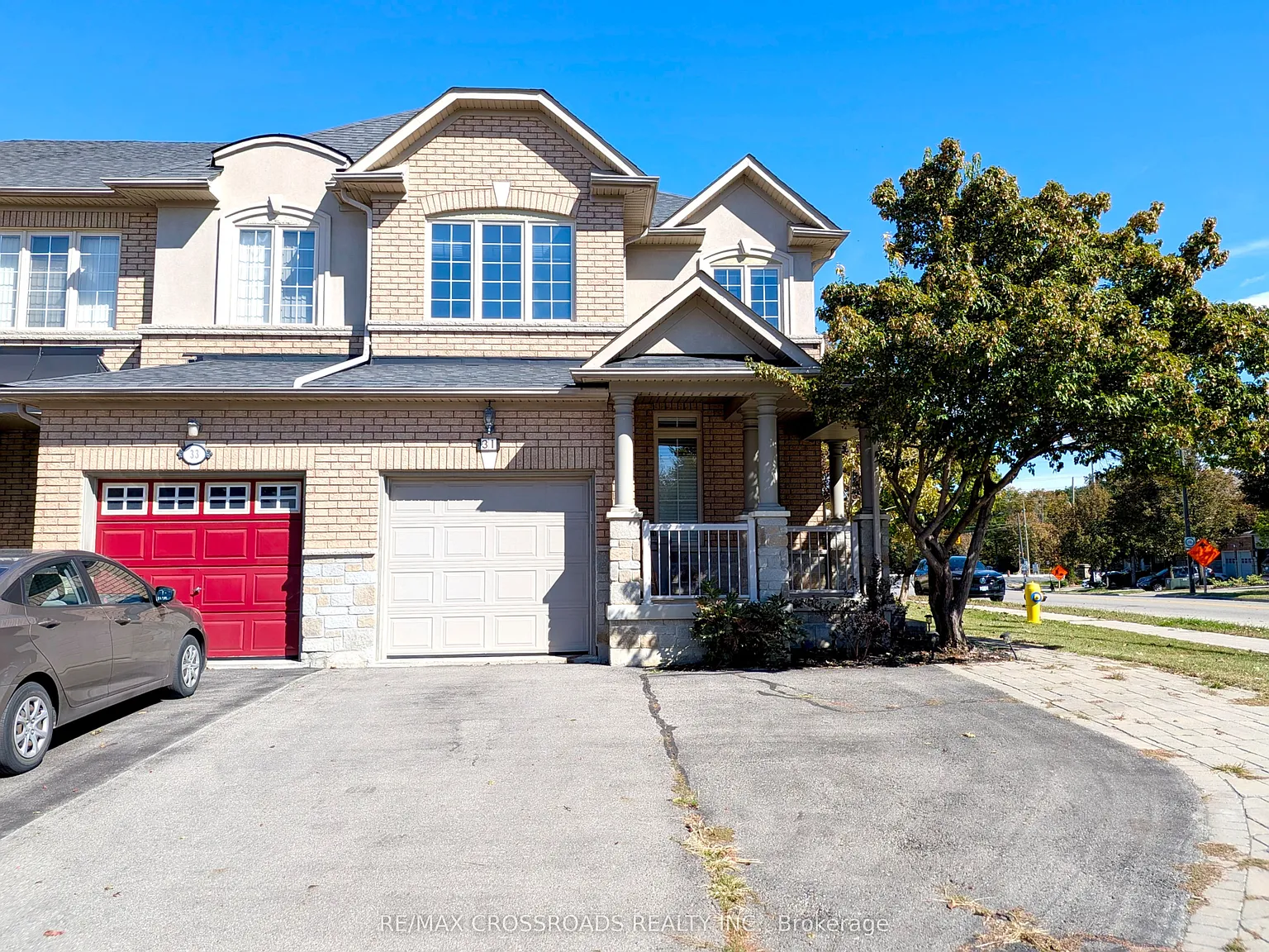 3 bed, $4,250 — Photo 2