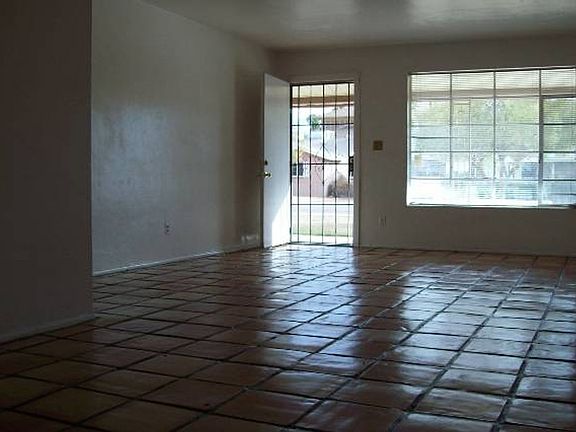 4th image of 1204 W 7th St