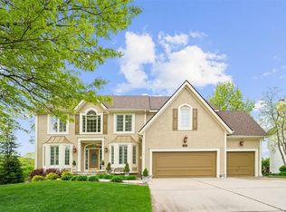 13116 Granada Dr, Leawood, KS 66209