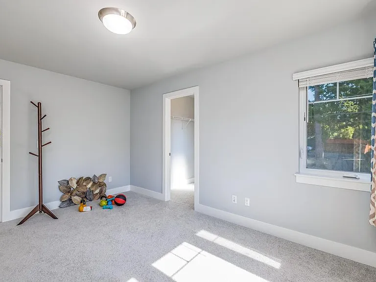 4429 213th St SE — Photo 15