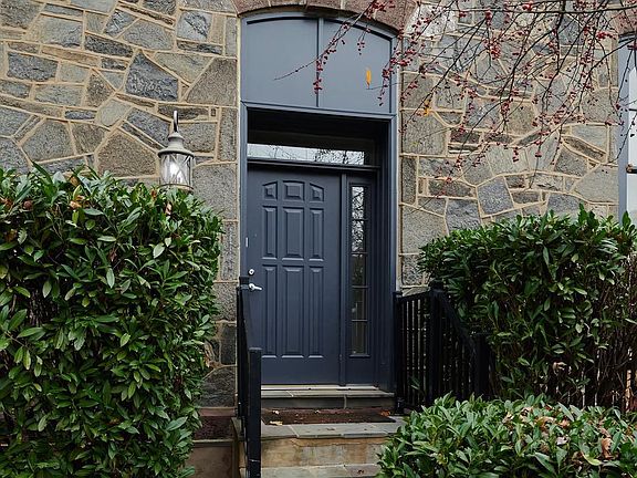 4th image of 6214 Wissahickon Ave #A