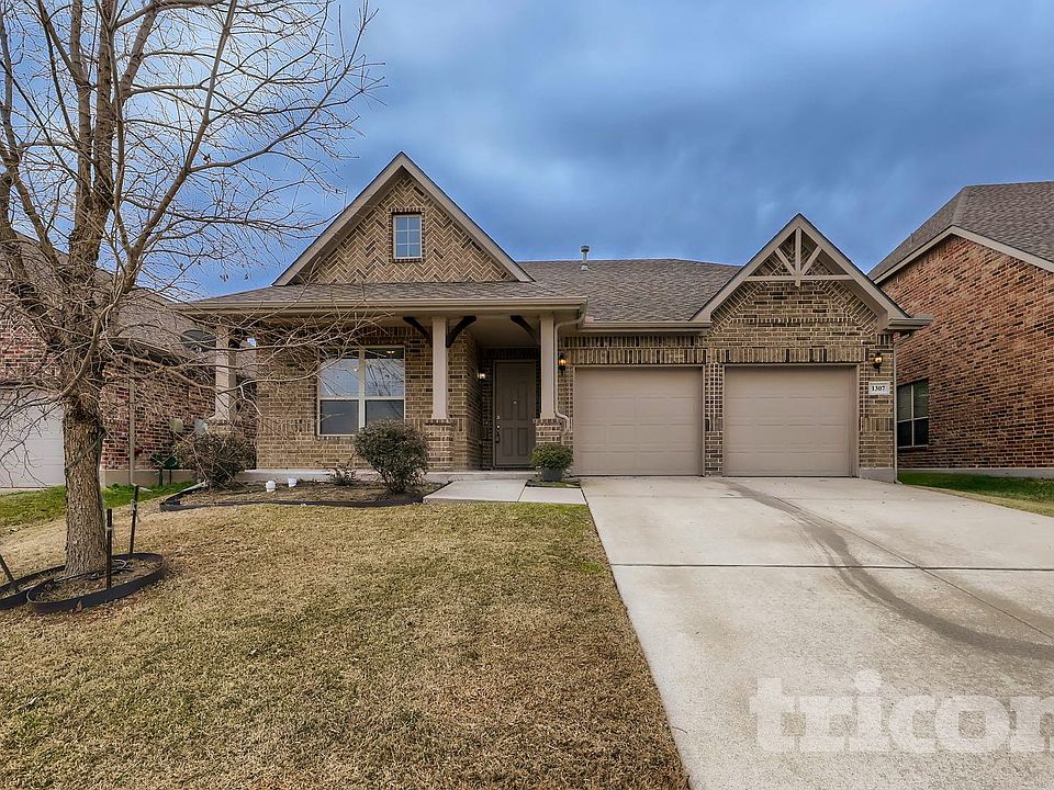 1st image of 1307 Hidden Valley Dr
