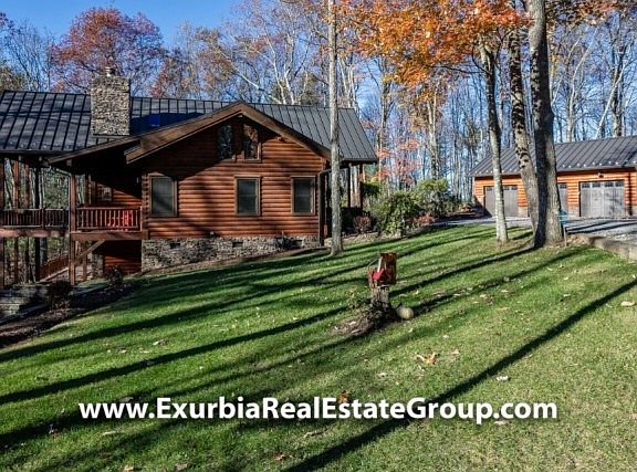 3rd image of 194 Deer Trace Ln
