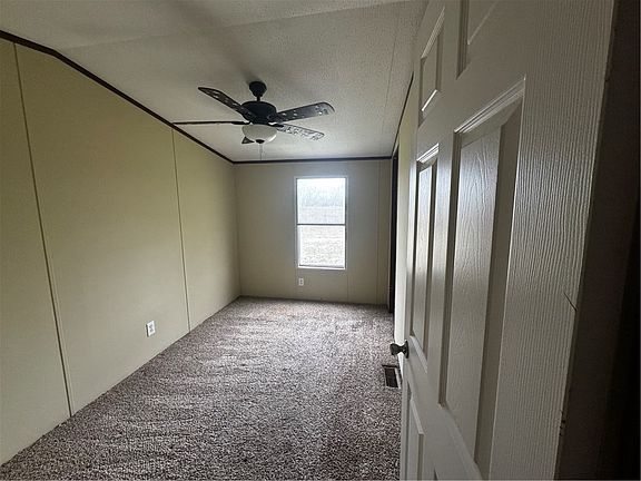 4th image of 2880 Highway 59 W
