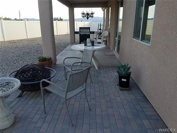 2nd image of 2386 Wren Ln