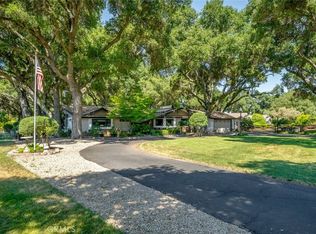 9545 Los Palos Rd, Atascadero, CA 93422