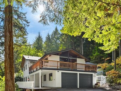 5981 Lynwood Center Road NE, Bainbridge Island, WA, 98110