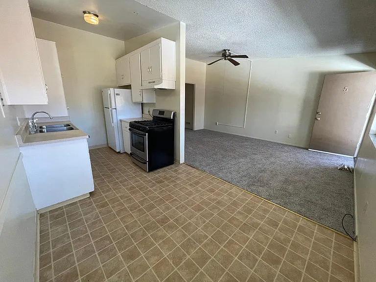 948 Tallac Ave #5 — Photo 8