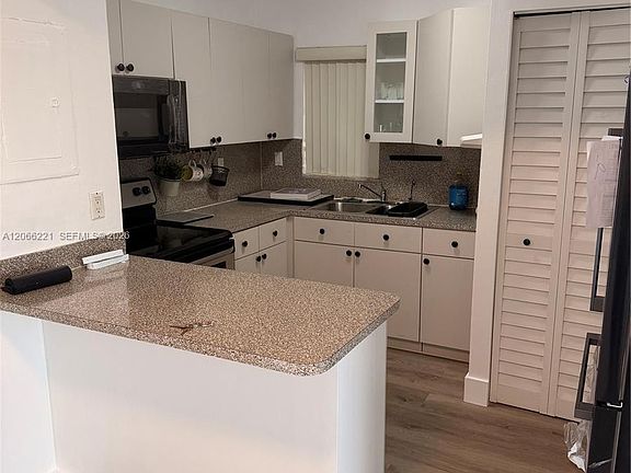 2nd image of 840 NW 87th Ave APT 406