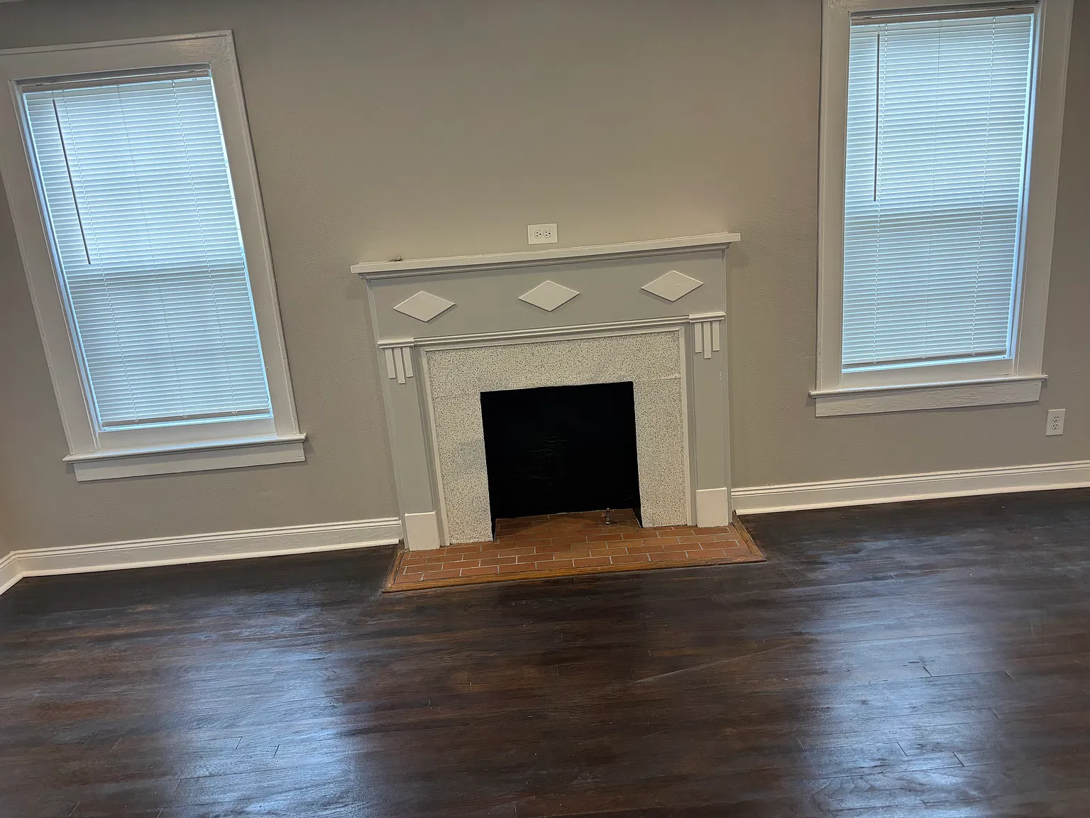 2 bed, 1039 sqft, $1,100 — Photo 3