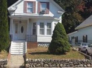 5 Fulton St, Lawrence, MA 01841