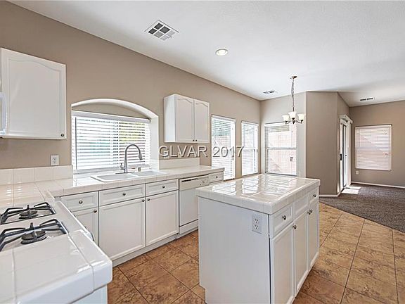 3rd image of 11241 Playa Caribe Ave