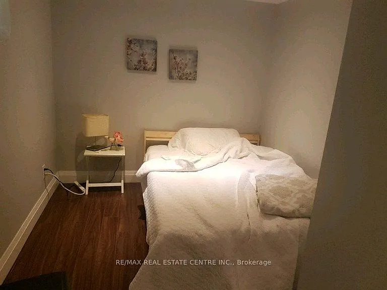 1086 4th St — Photo 7