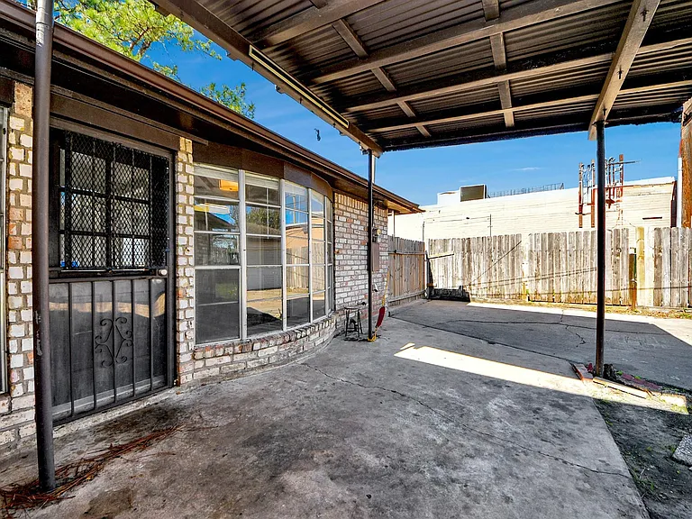 8011 La Roche Ln — Photo 44