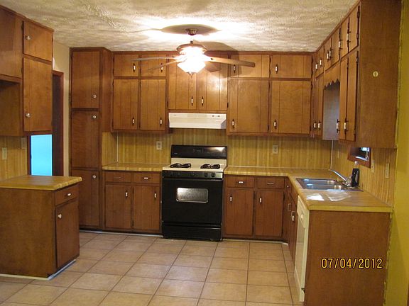 5th image of 2753 Mountbery Dr