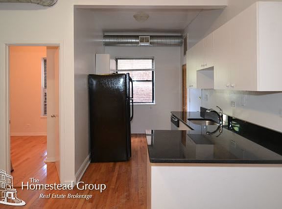 5th image of 3809 N Broadway St #Two