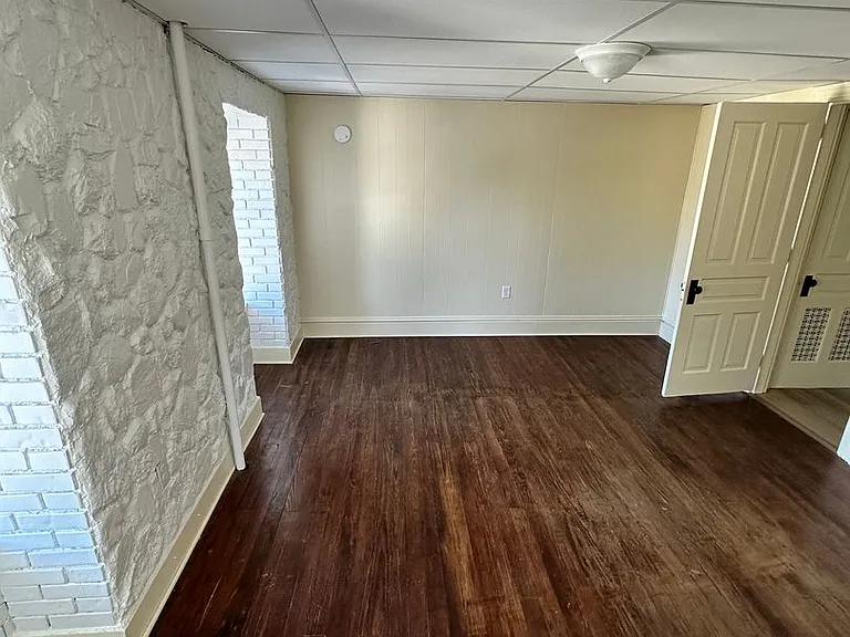 129 N Penn St #5 — Photo 5