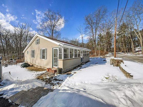 2nd image of 41 Birch Road