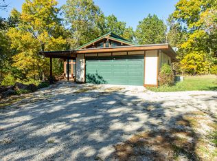 14/18 Turtle Trl, Long Lane, MO 65590