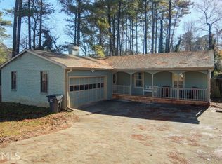 2422 Cruse Rd, Lawrenceville, GA 30044
