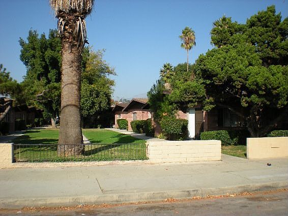 1st image of 1343 Laurel Ave