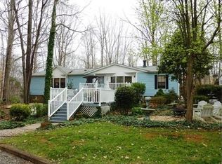 3260 Farmcrest Ct, Fort Mill, SC 29708