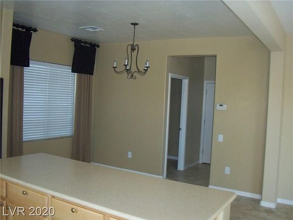 4th image of 4333 Galapagos Ave