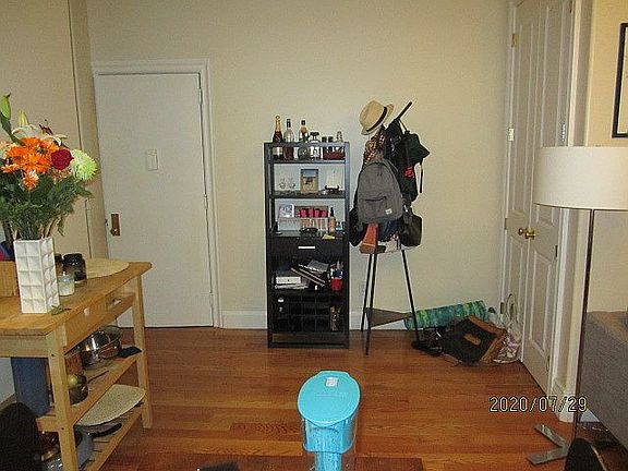 4th image of 1035 Union St #1C