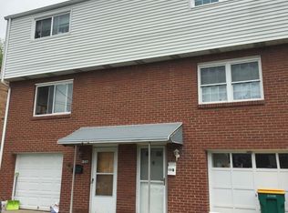 133A Connie Dr, Pittsburgh, PA 15214