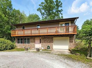 1776 N Seven Mile Rd, Sanford, MI 48657