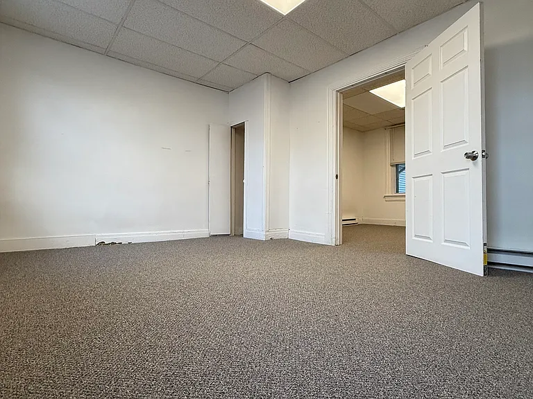 443 N 5th St #B — Photo 9