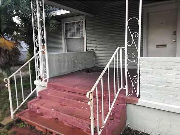 3rd image of 2904 N Tampa St