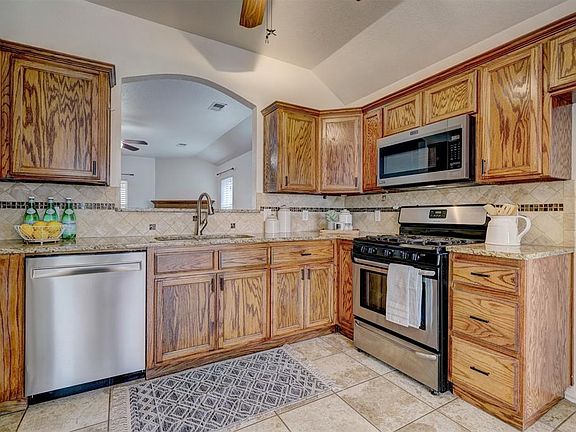 5th image of 3509 Shona Way