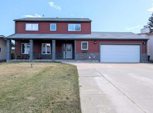 317 W 9th St NE, Slave Lake, AB T0G2A2