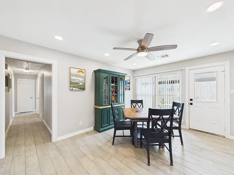 1324 Bellgrove Dr #1324 — Photo 3