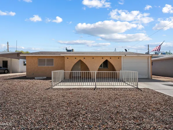 1511 S GRAND Drive, Apache Junction, AZ 85120