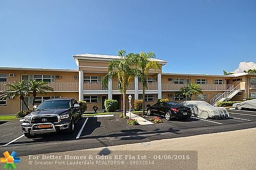 1st image of 2830 NE 30th St APT 6