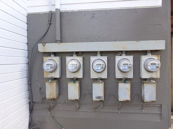 4th image of 307 N Hamilton St