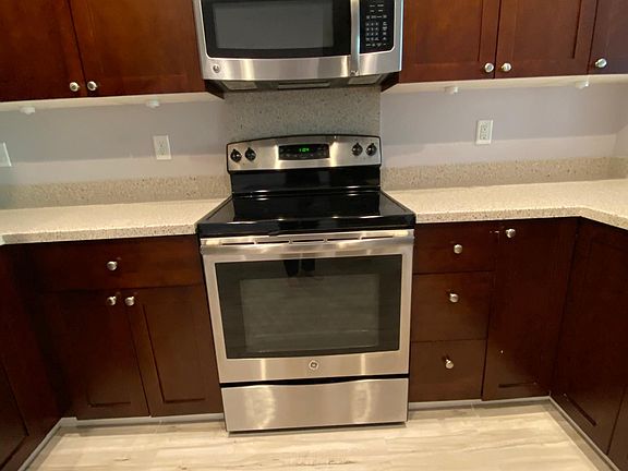 3rd image of 540 Manawai St APT 204